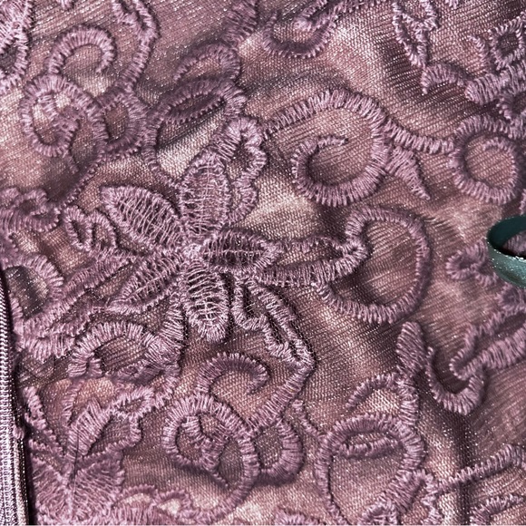 Romper - Picture 4 of 7